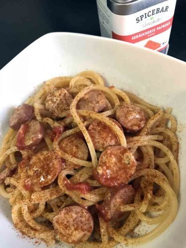 Spaghetti con sugo di würstel e paprika affumicata Spicebar